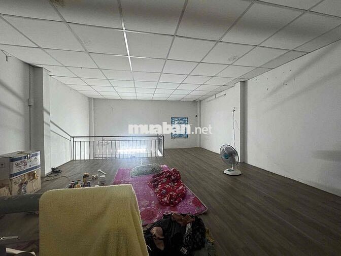 CHDV 1 TRỆT 1 LẦU FULL NỘI THẤT RỘNG 40M2 Ở 3-4 NGƯỜI THOẢI MÁI