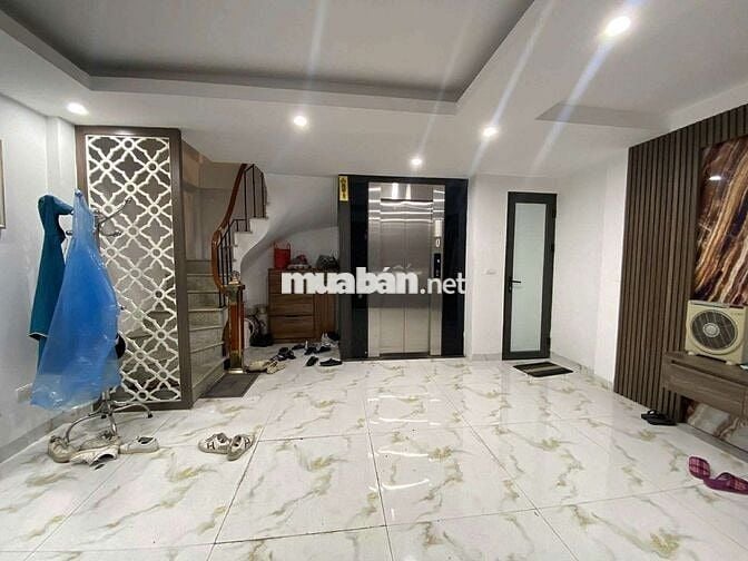 ĐÓN TẾT NHÀ MỚI PHỐ THÁI HÀ - 7 TẦNG THANG MÁY OTO ĐỖ CỬA