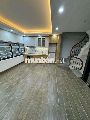 ĐÓN TẾT NHÀ MỚI PHỐ THÁI HÀ - 7 TẦNG THANG MÁY OTO ĐỖ CỬA