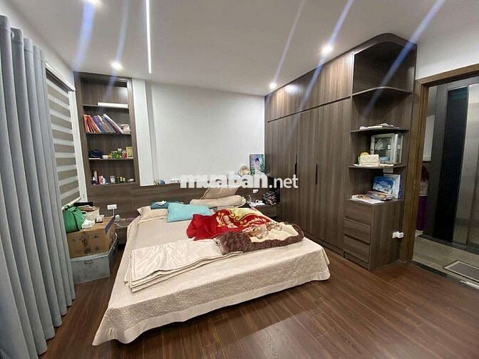 ĐÓN TẾT NHÀ MỚI PHỐ THÁI HÀ - 7 TẦNG THANG MÁY OTO ĐỖ CỬA