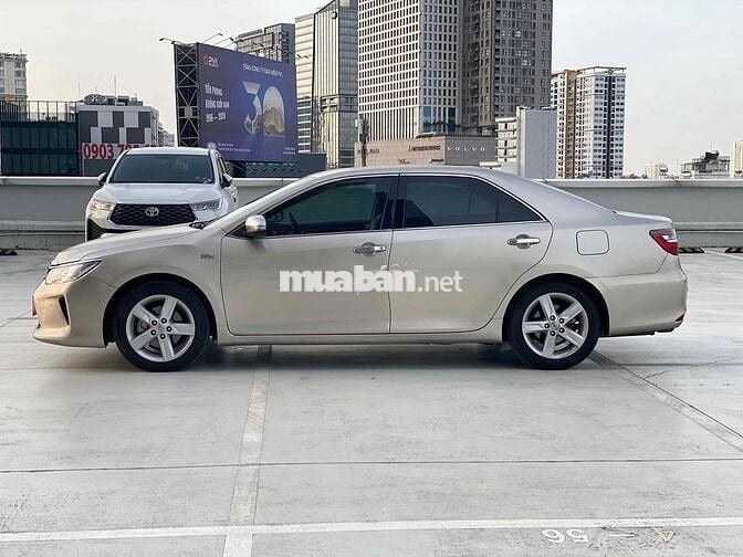 Toyota Camry 2016 2.5Q 90.000 km