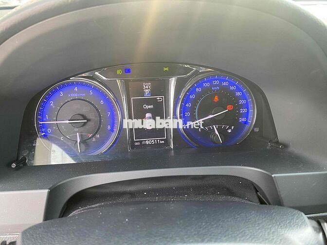 Toyota Camry 2016 2.5Q 90.000 km