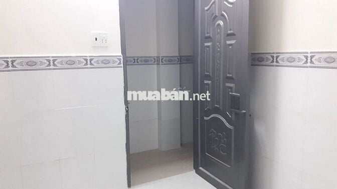 PHAN VĂN HỚN, Q12: Còn 1 phòng CÓ GÁC, WC RIÊNG, KỆ BẾP, LẦU 2 !!!!!!!