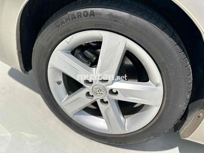 Toyota Camry 2016 2.5Q 90510 km