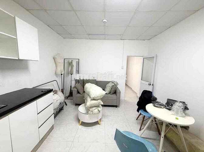 Trống căn hộ vào cuối tháng 12