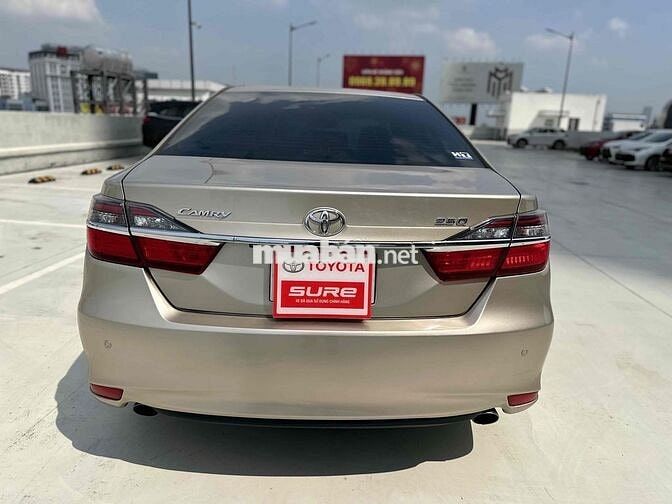 Toyota Camry 2016 2.5Q 90510 km