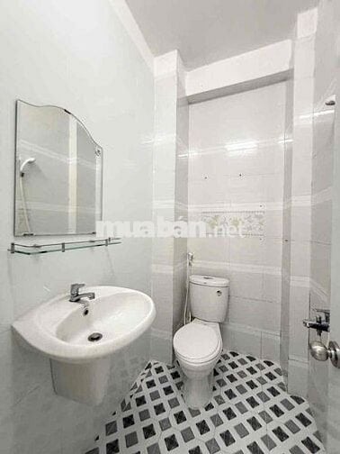 Trống căn hộ vào cuối tháng 12