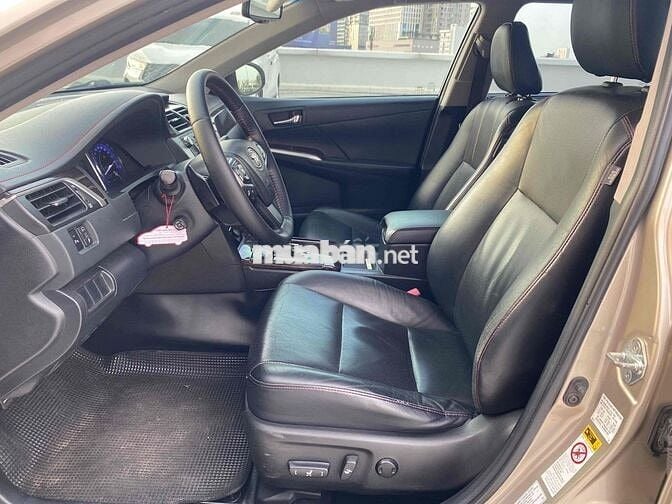 Toyota Camry 2016 2.5Q 90.000 km