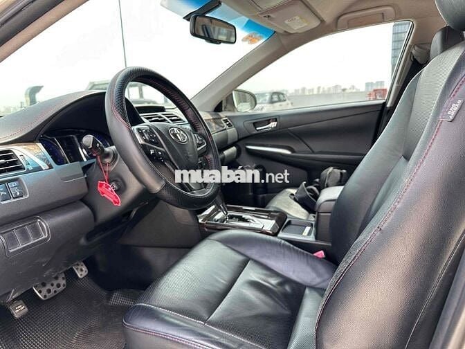 Toyota Camry 2016 2.5Q 90510 km