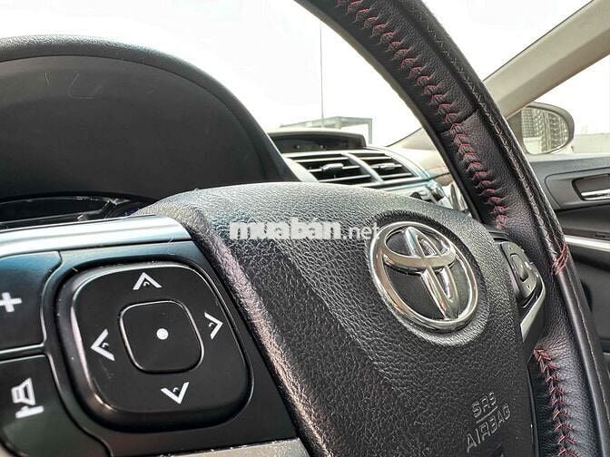 Toyota Camry 2016 2.5Q 90510 km