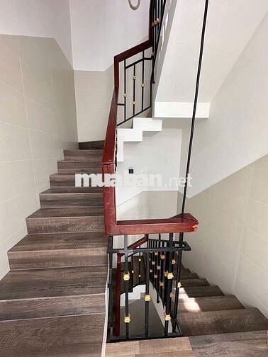 Phòng Mới Cho Thuê 16m2 Quận Bình Thạnh P 15 Điện Biên Phủ gần HUTECH