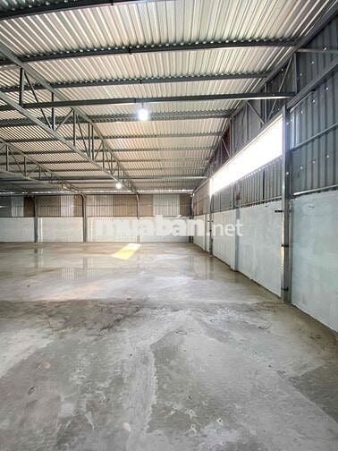 Cho thuê kho, xưởng 850m2 đường Cotener