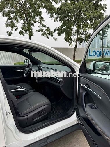 VinFast VF6 PLUS MUA PIN