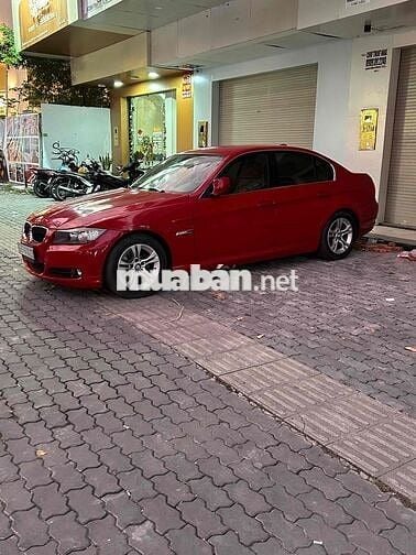 BMW 3 Series 2011 320i - xe đẹp giá tốt !