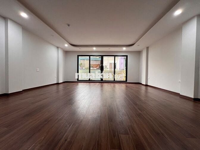 Căn 2 Mặt phố Bạch Mai dòng tiền 8 tầng x 108m, dòng tiền, ô tô tránh