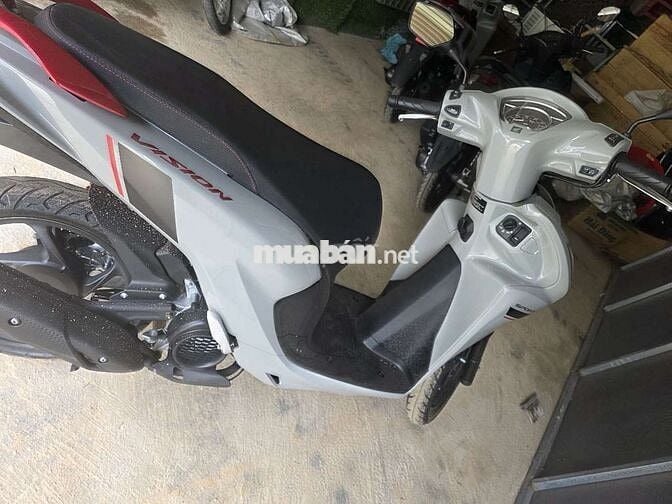 xe vison thể thao 2025 lướt 10km