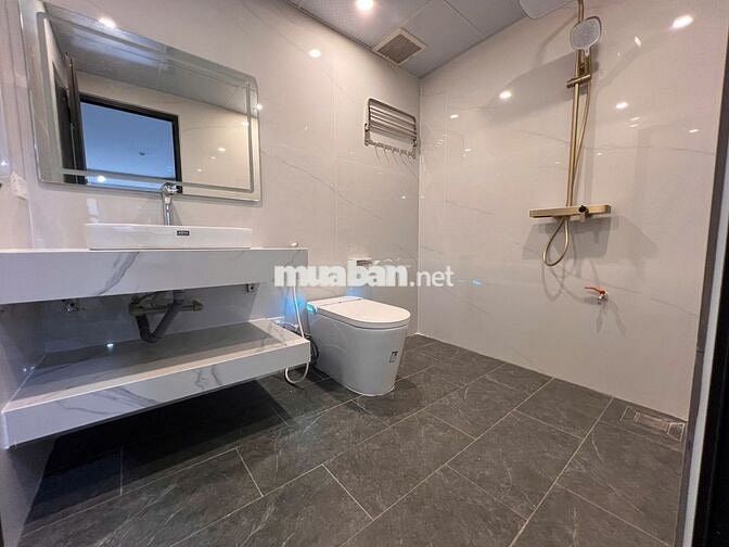 Căn 2 Mặt phố Bạch Mai dòng tiền 8 tầng x 108m, dòng tiền, ô tô tránh