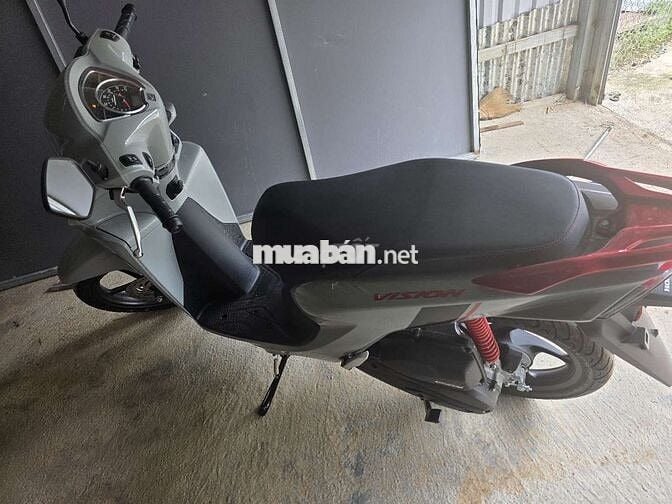 xe vison thể thao 2025 lướt 10km