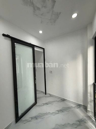 Chính chủ kí gửi định cư Úc nhà Trần Nhật Duật Quận 1 - Giá 1 tỷ 950 