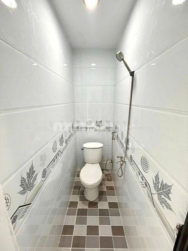 Chính chủ kí gửi định cư Úc nhà Trần Nhật Duật Quận 1 - Giá 1 tỷ 950 