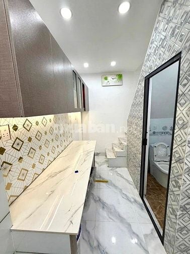 Chính chủ kí gửi định cư Úc nhà Trần Nhật Duật Quận 1 - Giá 1 tỷ 950 