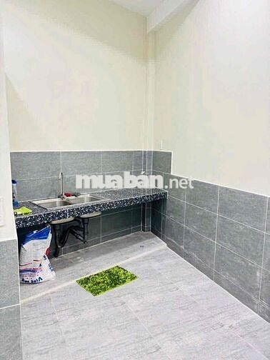 Cho Thuê Nhà Mới Xây-Chiếc Luoc-Bình Tân