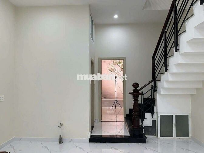 CHO THUÊ NHÀ HXH NGUYỄN THÁI SƠN P5 4PN 3WC