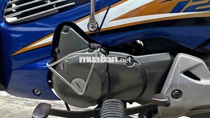 Future neo gt 2006 xanh đen ( hỗ trợ góp )