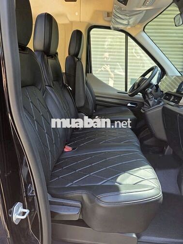 Ford Transit Limousine 10-12 chỗ Mới 100%