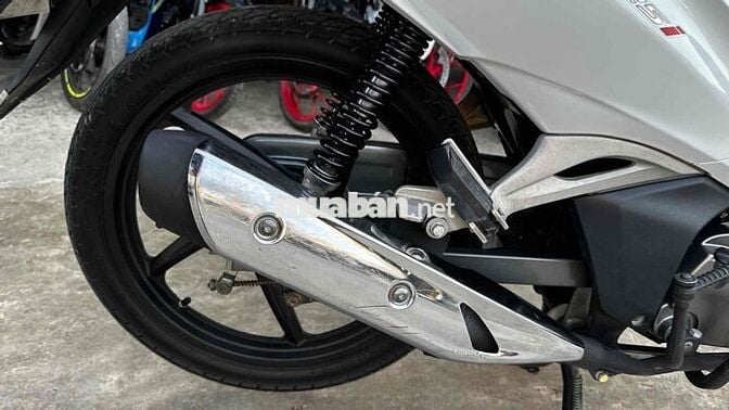 Future fi 2019 lên Wave i trắng đỏ ( hỗ trợ góp )