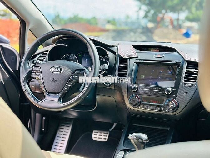 KIA Cerato 2018 Xăng 1.6L Đen