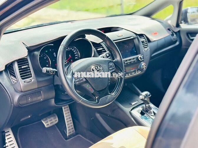 KIA Cerato 2018 Xăng 1.6L Đen