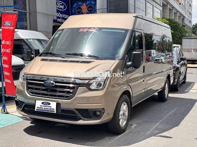 Ford Transit MCA 2024 16 chỗ Vàng cát