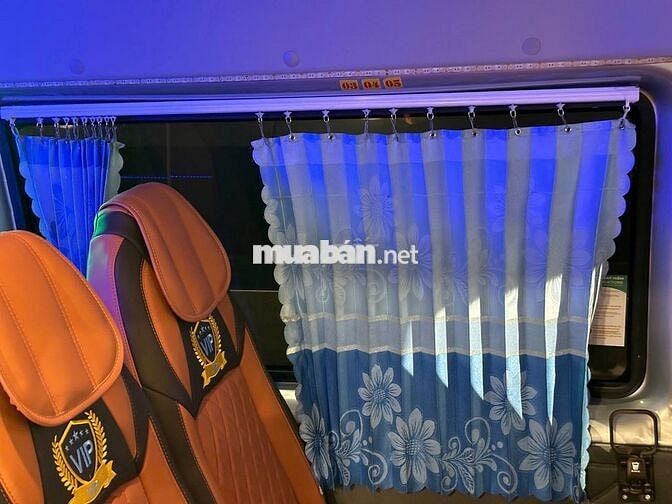 Ford Transit MCA 2024 16 chỗ 57.000 km