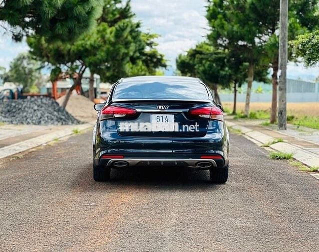 KIA Cerato 2018 Xăng 1.6L Đen