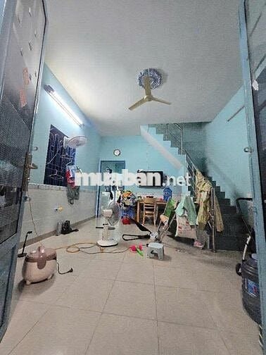 Bán Nhà C4 64m2 Đường số 13, Linh Xuân, TĐ, SÁT XE HƠI, ĐƯỜNG ĐẸP