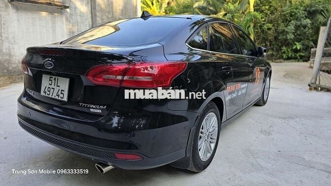 Focus 2019 Titanium 1.5L EcoBoost (sedan) - 98000k