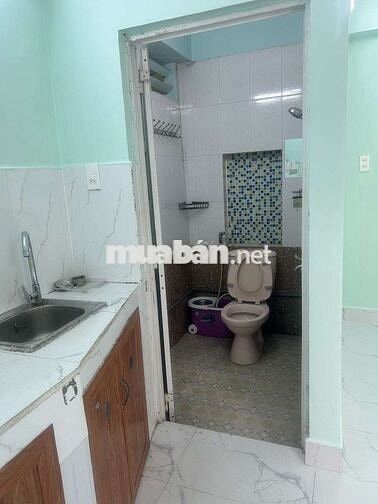 CHO THUÊ NHÀ C4 4X5 MỚI TINH MẶT TIỀN ĐƯONG SỐ 16 TIỆN Ở BUÔN BÁN NHỎ