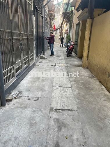 Nhà Riêng Giá Hợp Ví Cực Hiếm Thanh Xuân 30m 4Tầng Giá 6.15tỷ Gần ÔTô