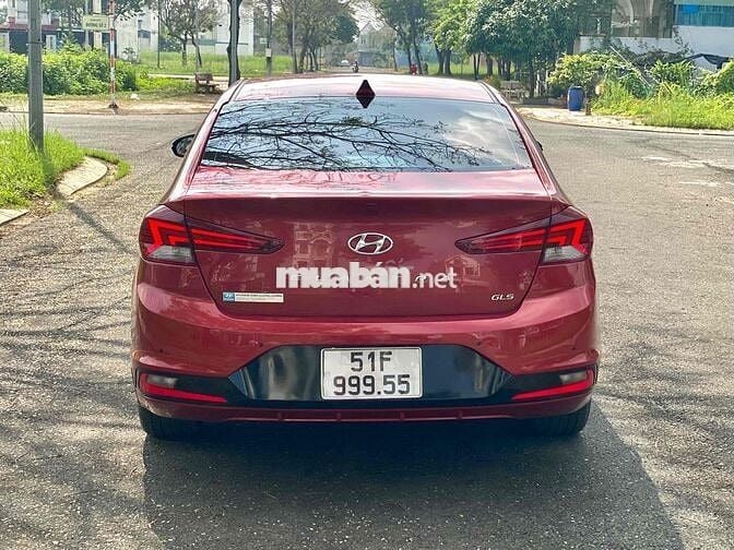 Hyundai Elantra 2019 2.0AT - 60000 km