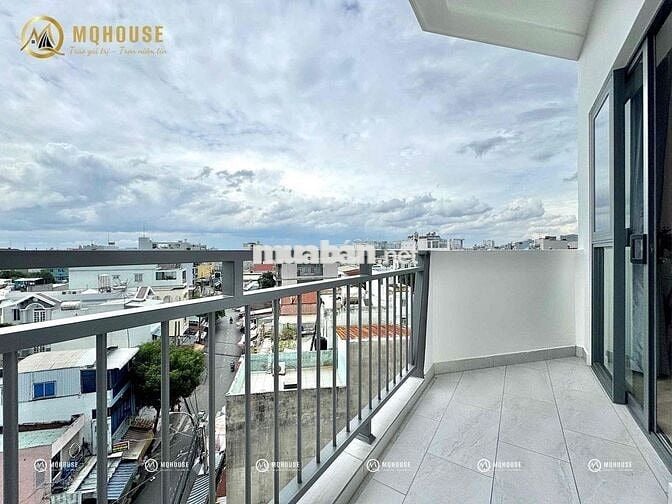 Studio ban công, máy giặt riêng, full NT ngay Tân Sơn Nhì, nhà mới100%