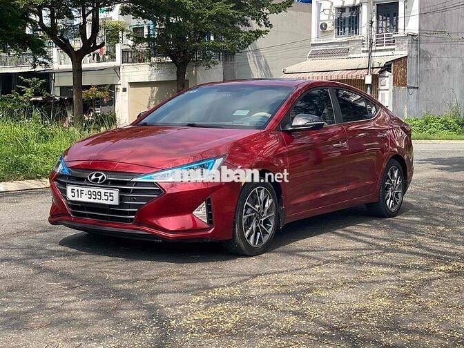 Hyundai Elantra 2019 2.0AT - 60000 km