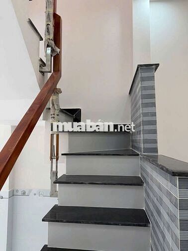 Bán nhà bình hưng sổ hồng riêng