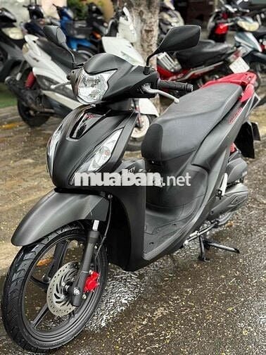 vision 2024 bản tiêu chuẩn đi được 5k km