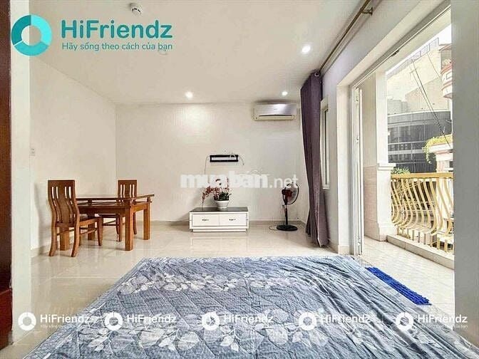 1 Phòng Ngủ - 40m2 - Ban Công -Thang Máy- Full Nội Thất-Khu Cộng Hoà