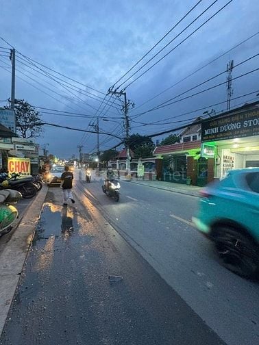 Bán nhà mặt tiền đường Trần Văn Mười, Hóc Môn, gần chợ Chữ S