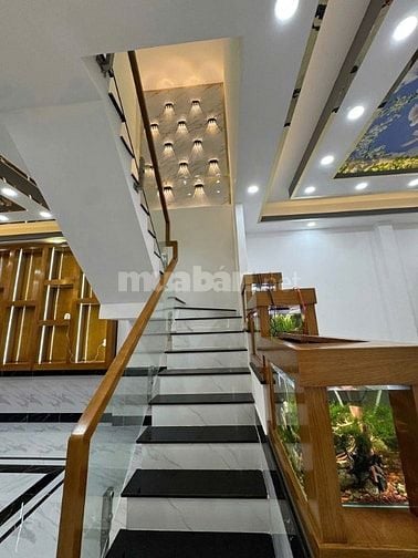 Bán nhà mặt tiền đường Trần Văn Mười, Hóc Môn, gần chợ Chữ S