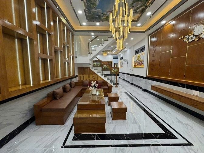 Bán nhà mặt tiền đường Trần Văn Mười, Hóc Môn, gần chợ Chữ S