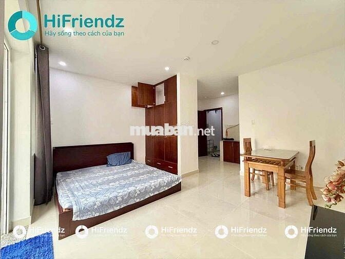 1 Phòng Ngủ - 40m2 - Ban Công -Thang Máy- Full Nội Thất-Khu Cộng Hoà