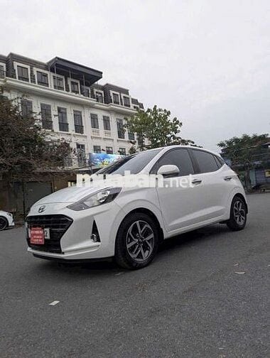 Hyundai Grand i10 2022 AT Trắng